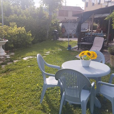 Apartamento La Casa Di Zahra Riccò del Golfo di Spezia Exterior foto